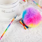 rainbow-feather-ball-decor-pen-02